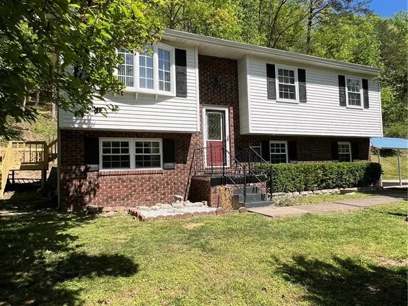 2144A Lilly Dr, Charleston, WV 25387