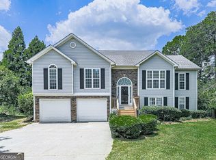 64 Indian Hills Dr, Rydal, GA 30171