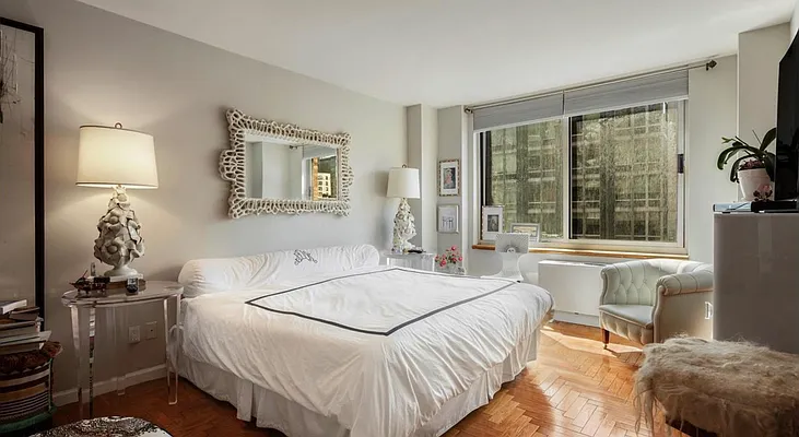 Rented by Douglas Elliman | media 3
