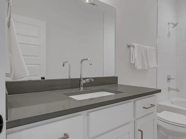 100B Oceola Ave — Photo 39