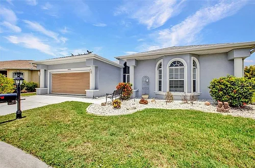 24312 Westgate Blvd Photo 1