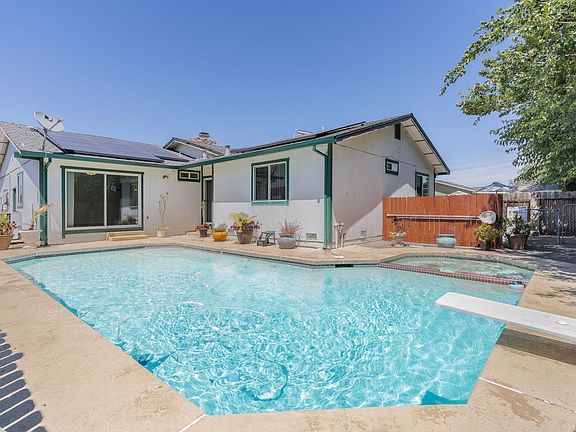 2nd image of 2795 Barbour Dr