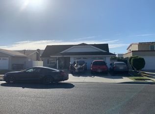 1528 E Cyrene Dr, Carson, CA 90746
