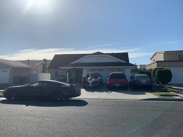 1528 E Cyrene Dr, Carson, CA 90746