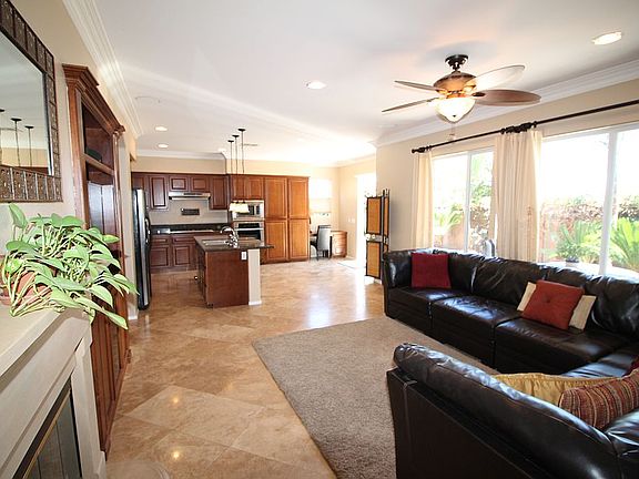 Plenty of natural light!