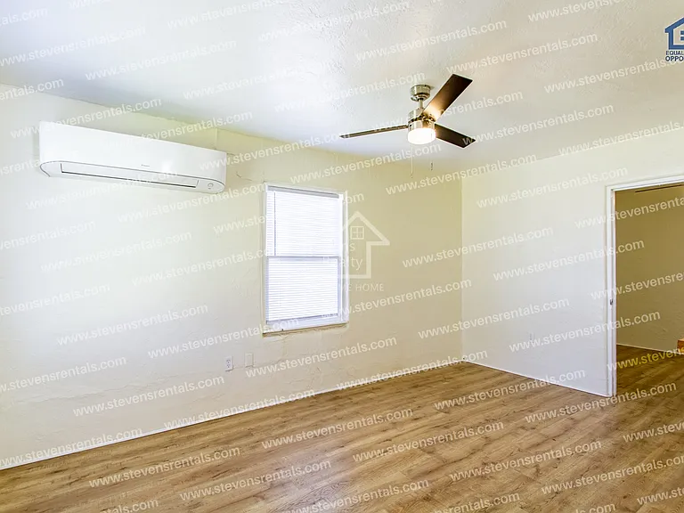 1308 NW Williams Ave — Photo 12