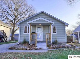 6787 Pratt St, Omaha, NE 68104