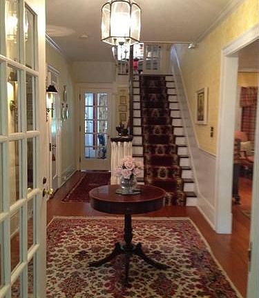 3rd image of 125 Mayfield Ave