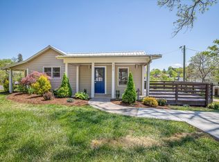 399 Stratford Rd, Asheville, NC 28804
