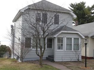 1218 E 8th St, Duluth, MN 55805