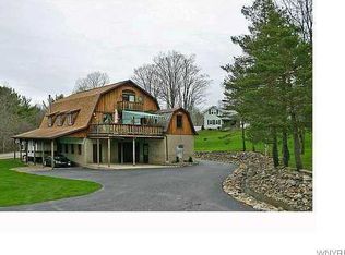 9425 State Rd, Glenwood, NY 14069