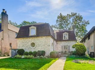 403 Audubon Rd, Riverside, IL 60546