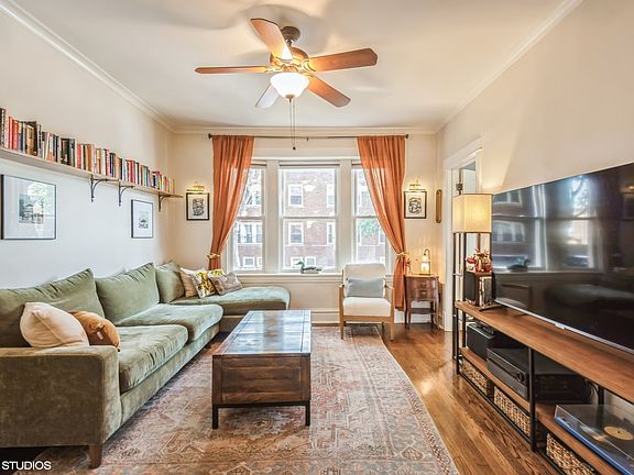 3rd image of 3532 N Lawndale Ave #1