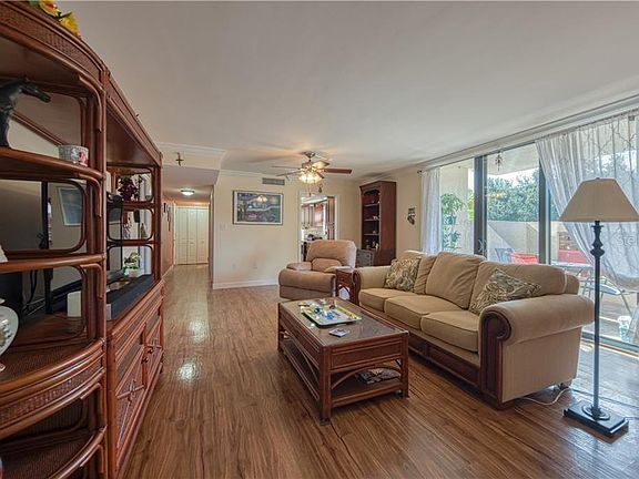 4th image of 2612 Pearce Dr Unit 101