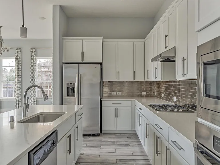 2113 Solstice Blvd — Photo 24