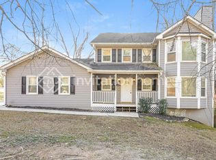 5024 Logans Run, Loganville, GA 30052