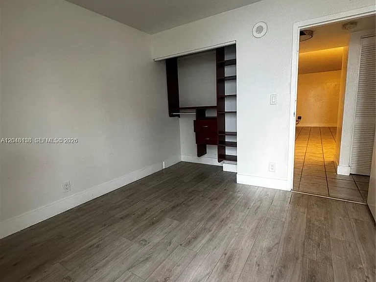 16919 N Bay Rd #710 — Photo 16