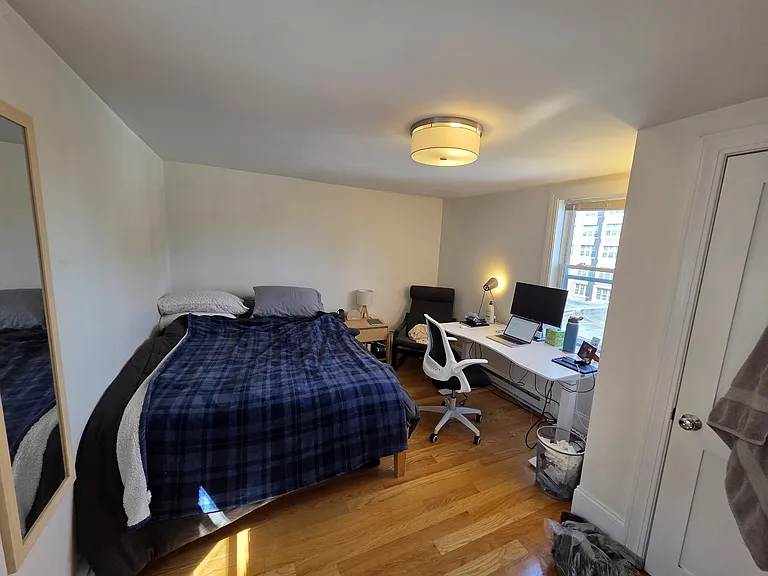 499 Beacon St #9 — Photo 6