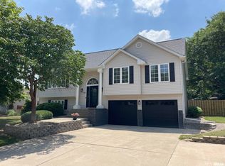 3108 Winchester Cir, Galesburg, IL 61401