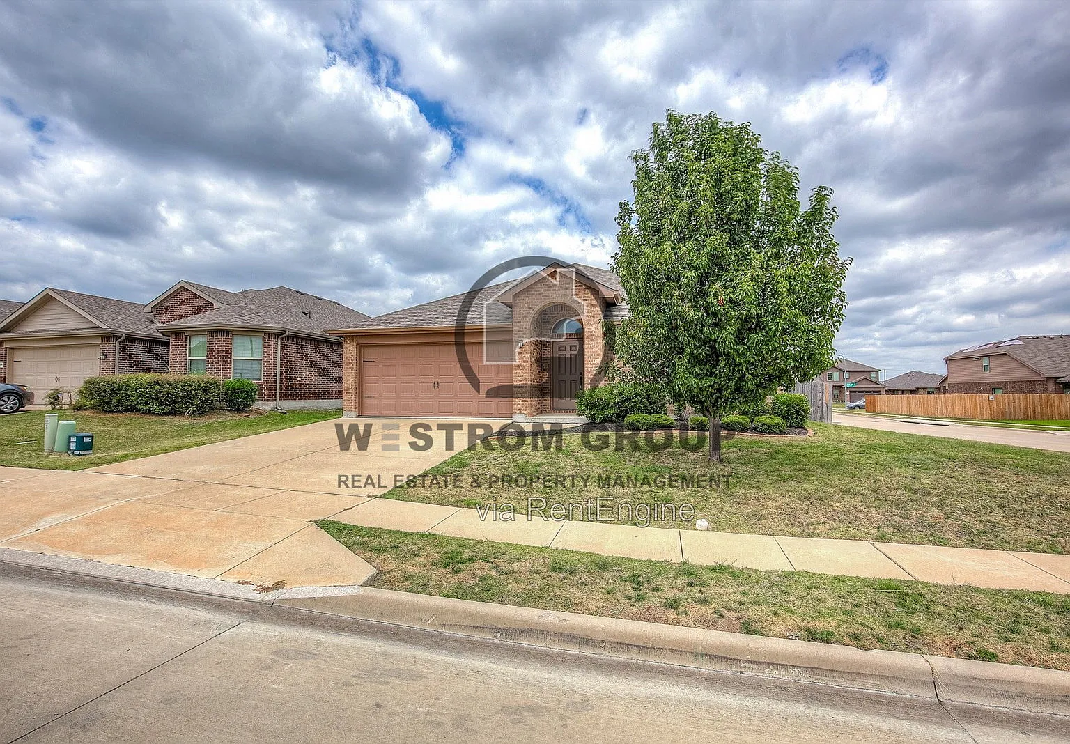 4 bed, 2.0 bath, 1620 sqft, $2,095 — Photo 4