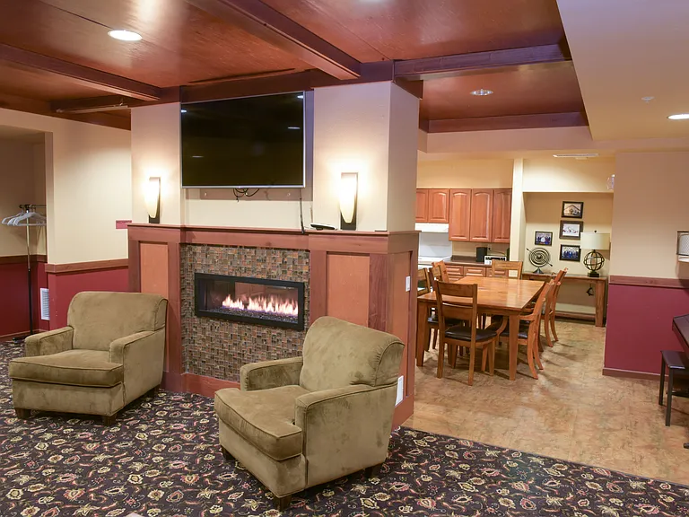 Bottineau Ridge Apartments — Photo 13