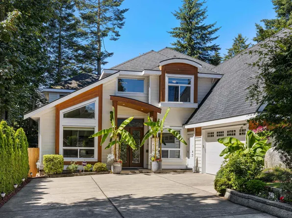 1571 136th St, Surrey, BC V4A 5H3