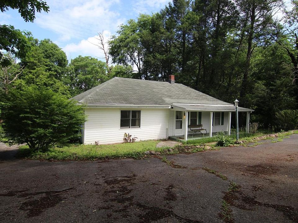 1st image of 3006 Idlewild Blvd NE