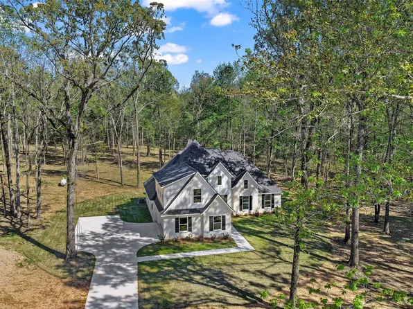 920 Butler Hill Rd, Benton, LA 71006