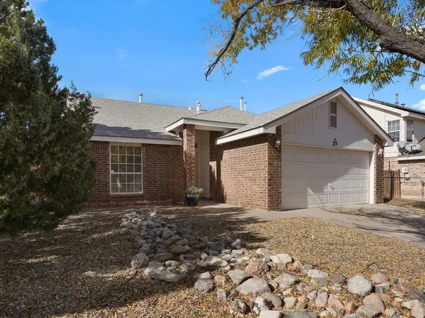 23 Dogwood Ln, Los Lunas, NM 87031