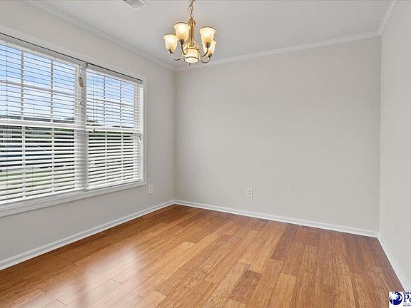 5th image of 849 Mollhoff Ct