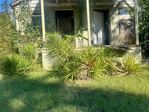 1031 Chestney St, Macon, GA 31217