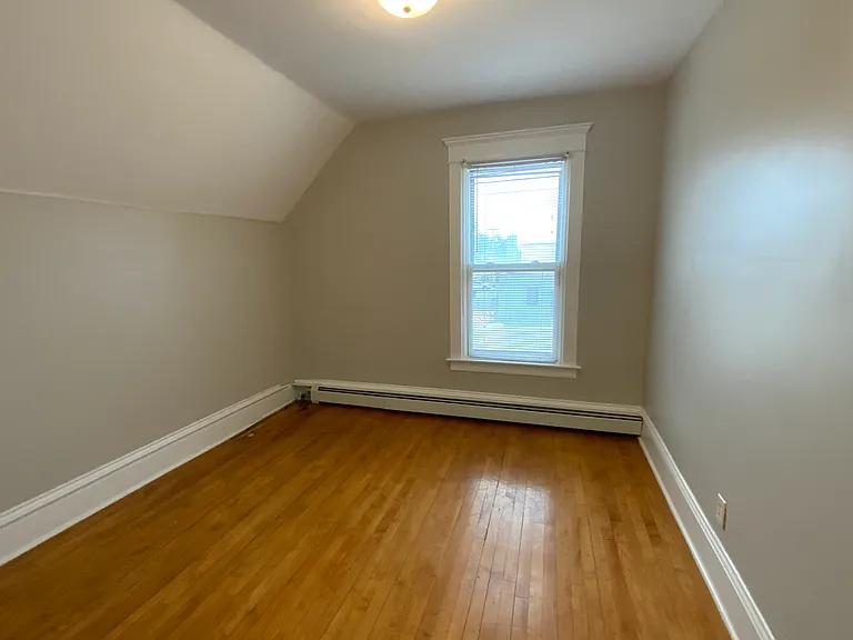 1508 Hammond Ave — Photo 10