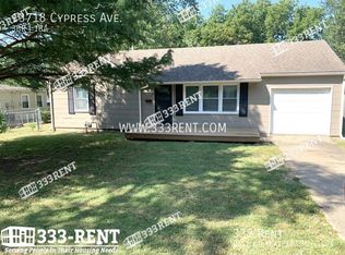 13718 Cypress Ave, Grandview, MO 64030