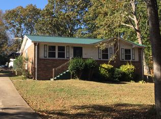 115 Nails Ck Dr, Dickson, TN 37055