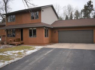 5486 Oakwood Ave, Stevens Point, WI 54482