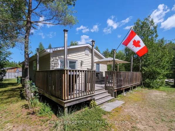 10 1st Ave S, Saugeen 29, ON N0H 2G0