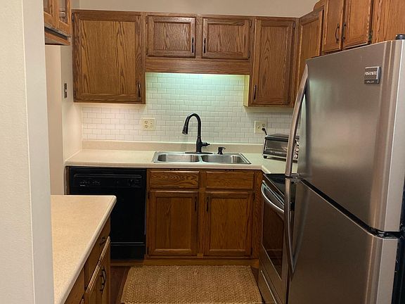 4th image of 525 Georgetown Dr APT 66
