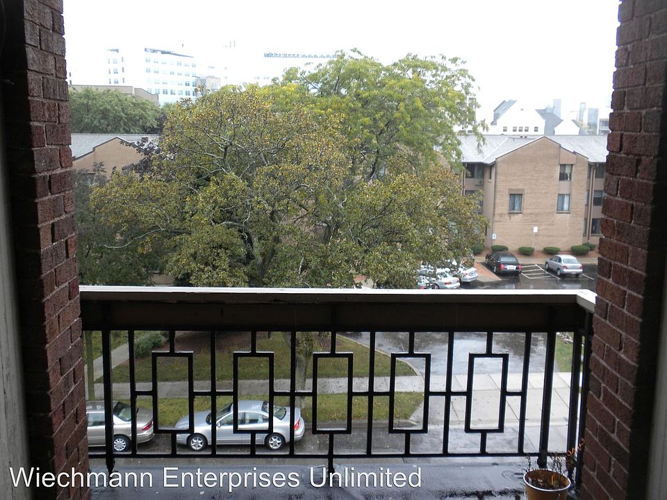 1st image of 2310 E Bradford Ave APT 1