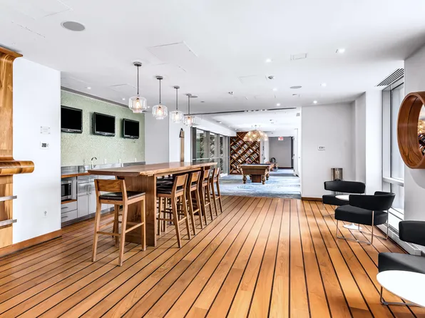 8 River Terrace image 20 of 26