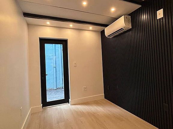 4th image of 191 Prince St #301
