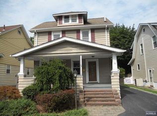 130 2nd Ave, Hawthorne, NJ 07506