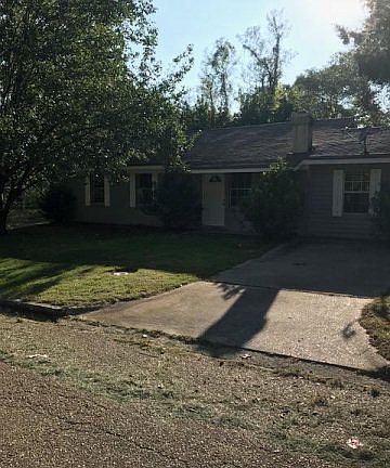 2nd image of 232 Greenbriar Dr