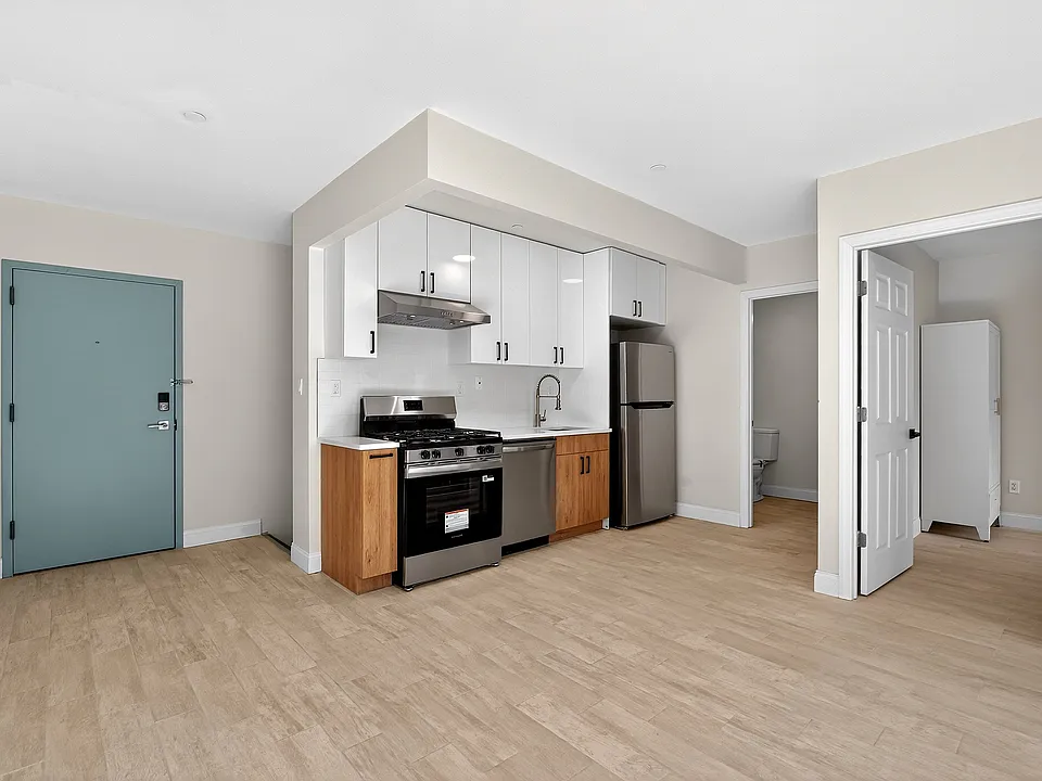 376 Baltic St #1BB