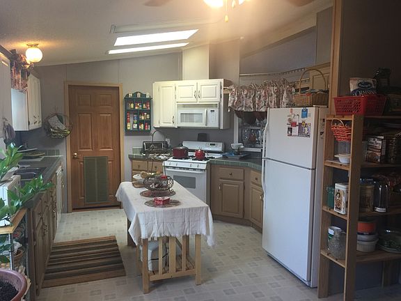 2nd image of 7894 Hathaway Dr