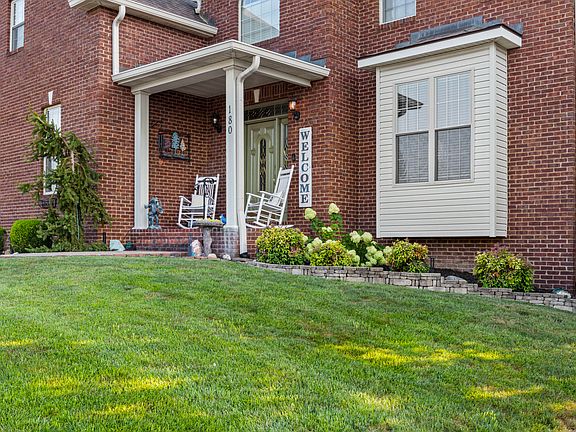 4th image of 180 Casa Landa Way