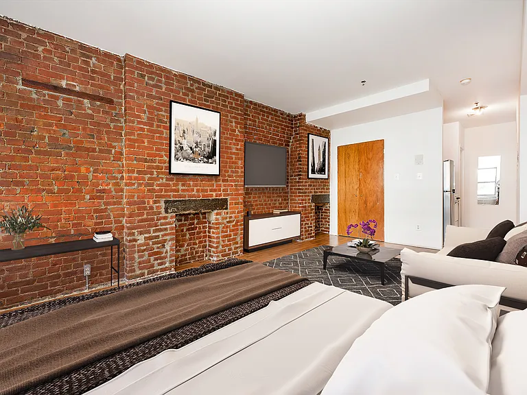 418 W 49th St #3F — Photo 2