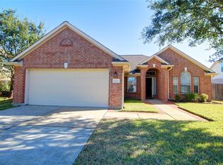 12131 Oxford Trails Dr, Tomball, TX 77375