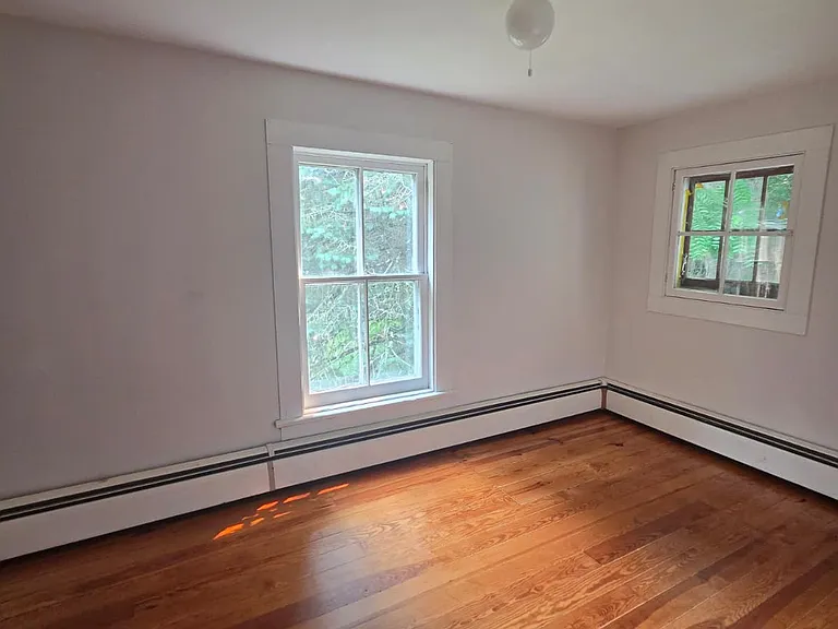 145 Cherry Ln — Photo 19