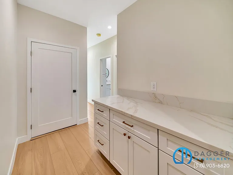 2800 Winter St #3 — Photo 15