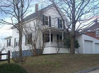 26 Summit St, Auburn, ME 04210